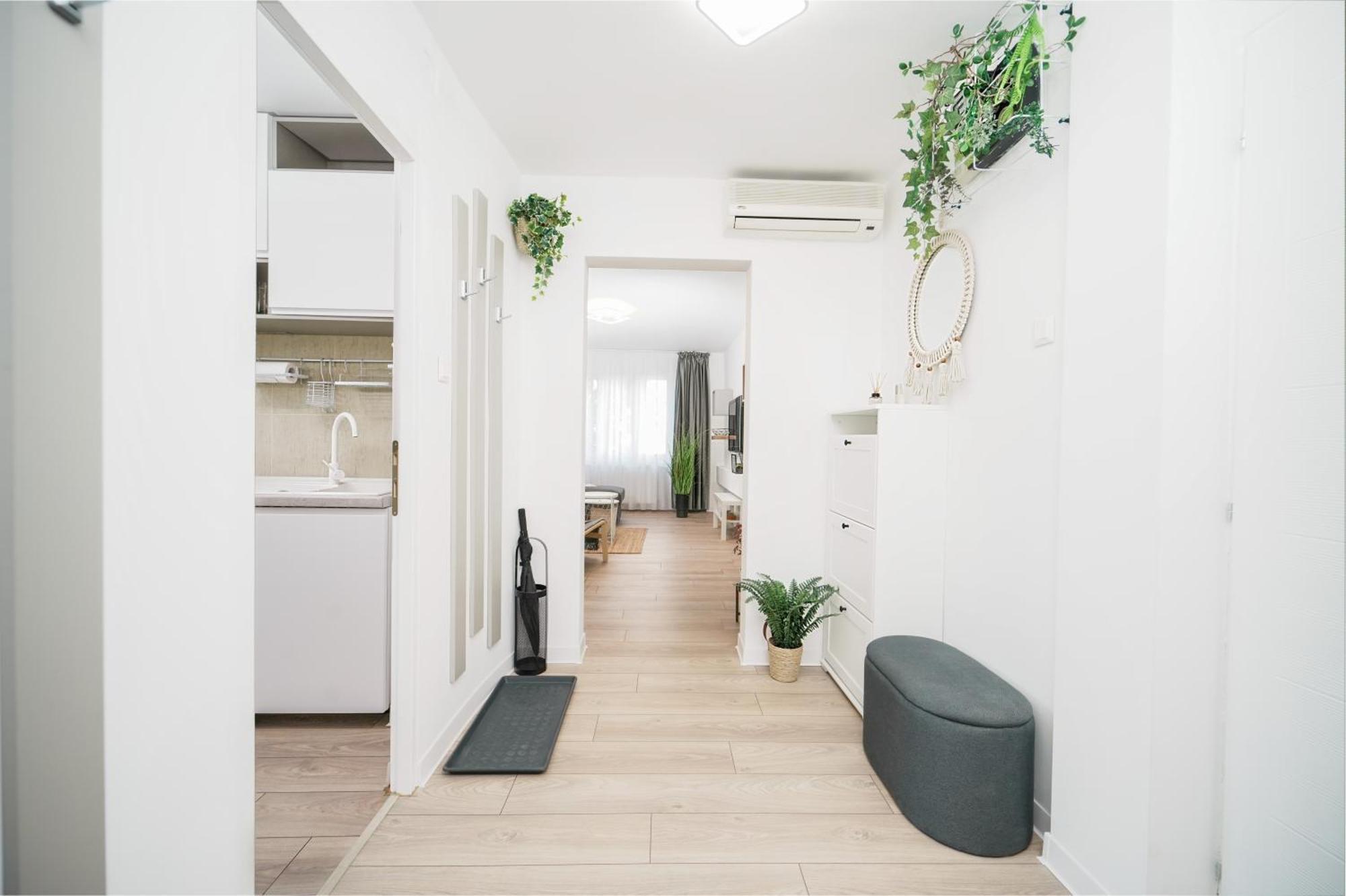 Family Stay - Calliope Apartment - By Openhouse Тимишоара Екстериор снимка